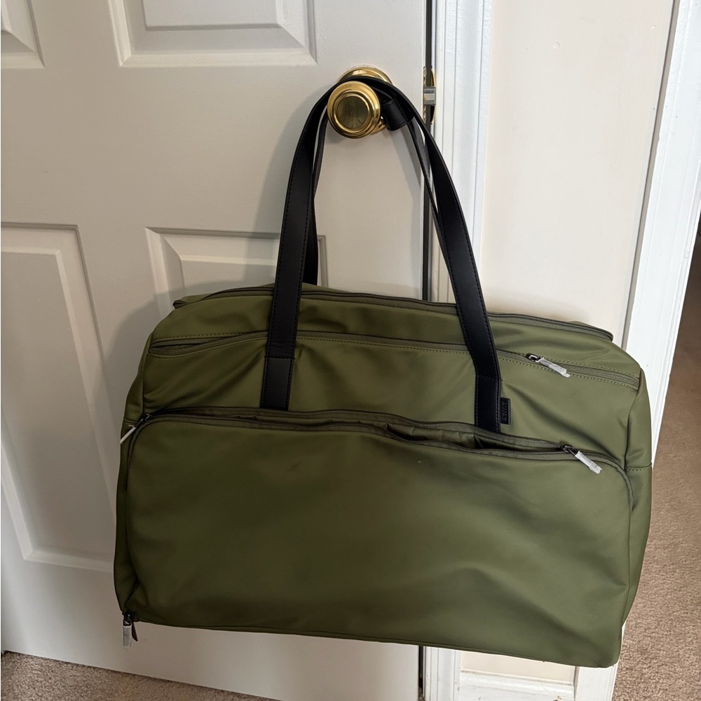 Away Olive Green Men's Travel Bag